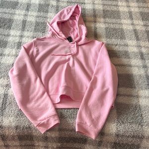🩷HP🩷 adidas cropped hoodie